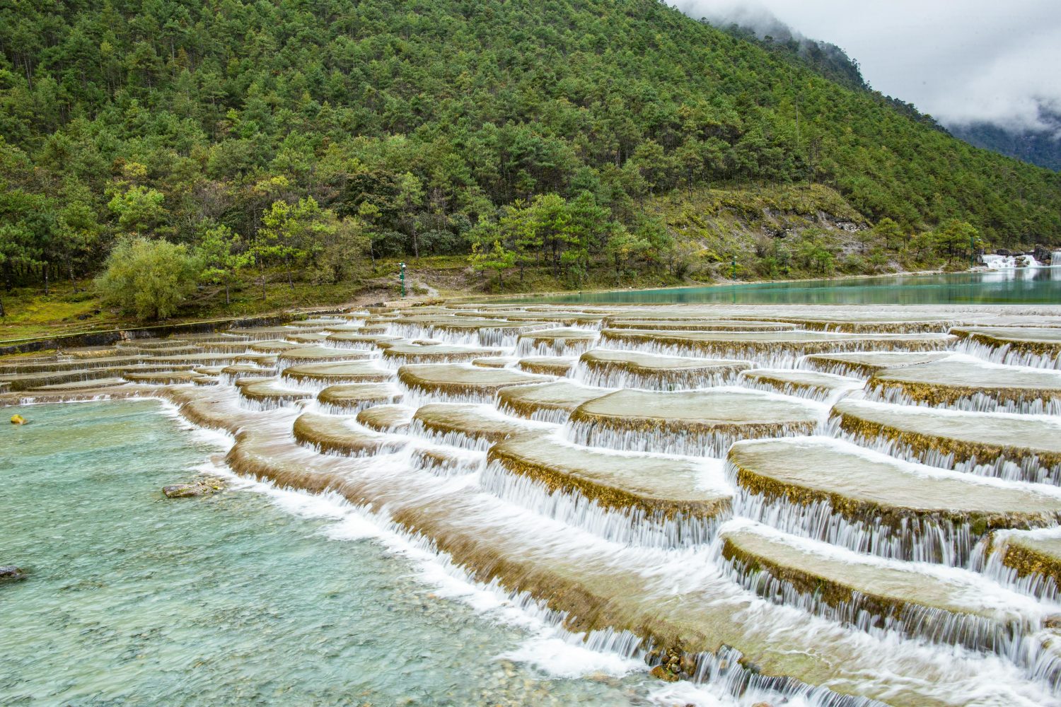 Blue Moon Valley, Yulong Xueshan