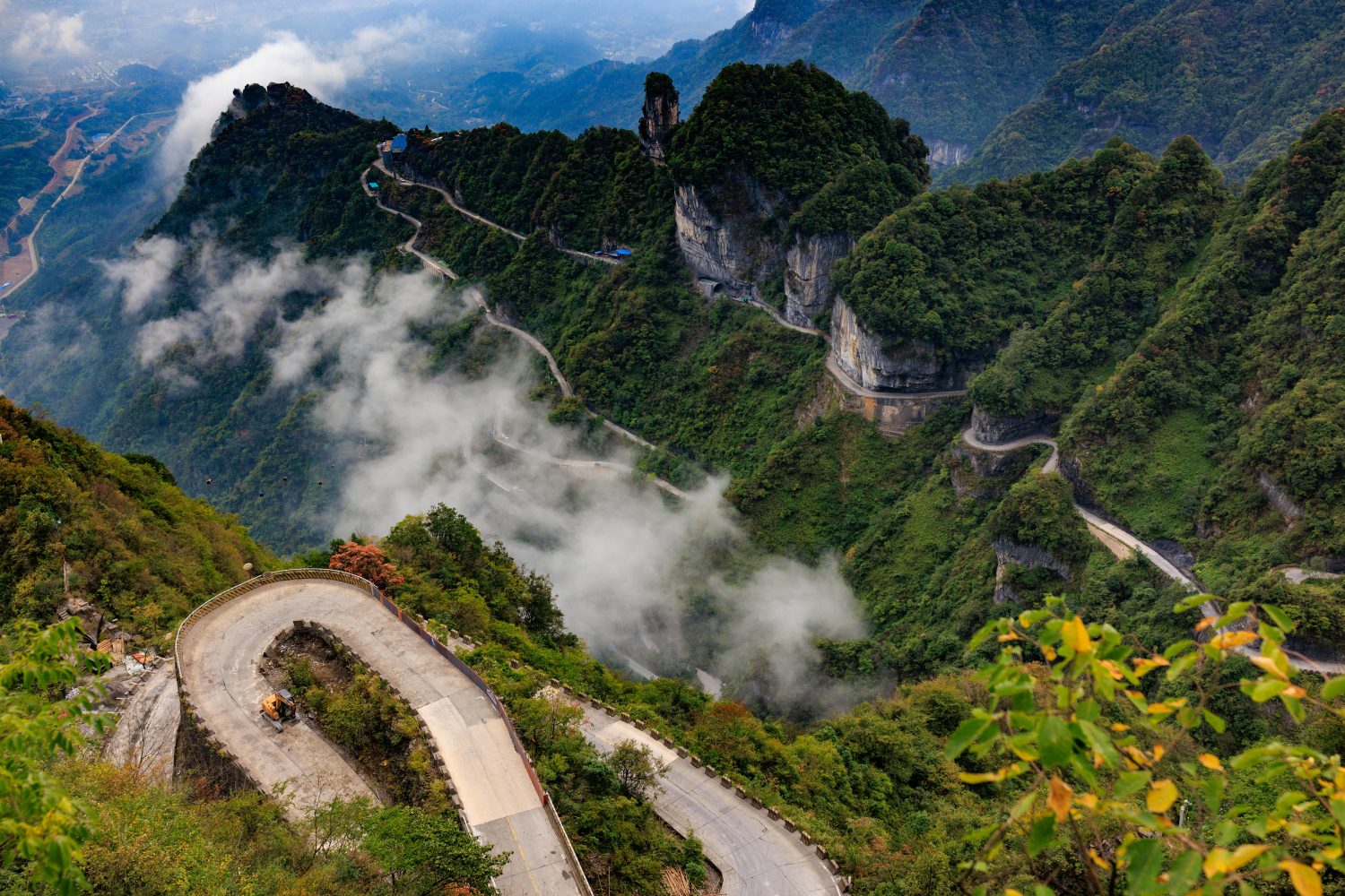Tongtian Avenue, Tianmen Mountain