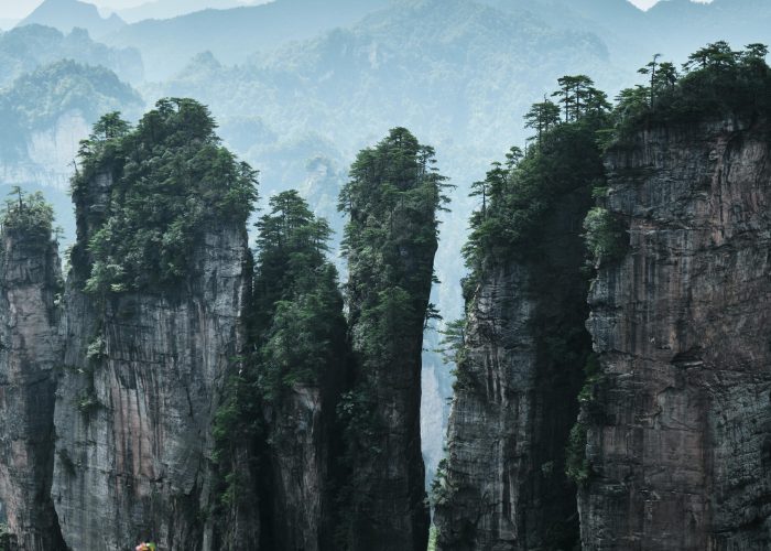 Zhangjiajie · Avatar Peaks & Tujia Heritage – 5 Days 4 Nights